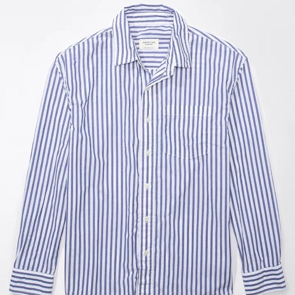 Men’s American Eagle shirt